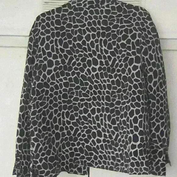 "Michele Michele" women's long sleeve blouse - Picture 5 of 8